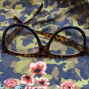 Frames, clear lenses